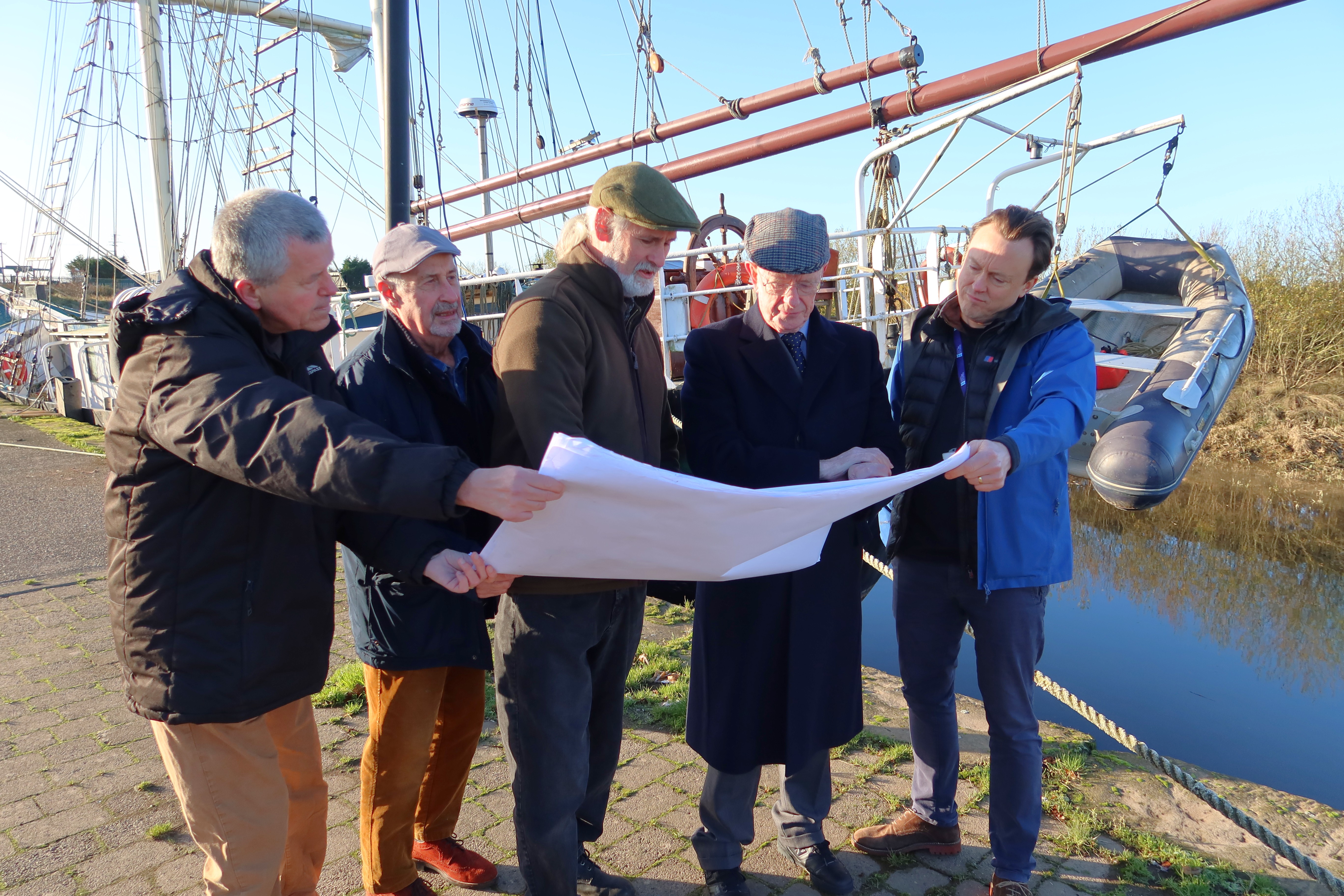 AHAG's Brian Hall, Mike Rodger And Alan Thomson, With SOSE's Russel Griggs And James Pattison Look At Plans For Annan Harbour Regeneration (1)